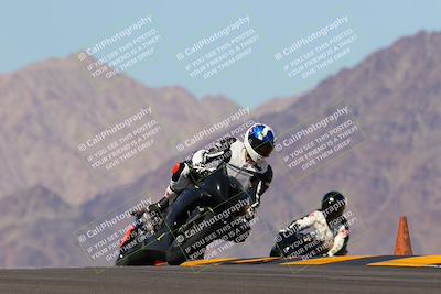 media/Oct-09-2022-SoCal Trackdays (Sun) [[95640aeeb6]]/Turn 9 (1pm)/